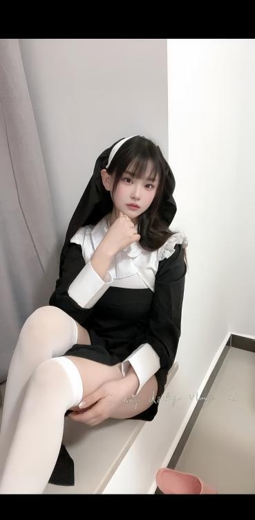 天河二次元cos甜甜