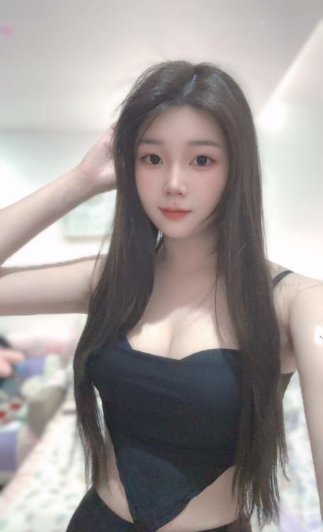 上海甜美范小姐姐