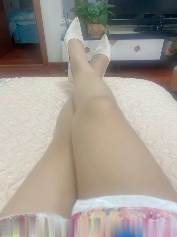 旗袍骚熟女