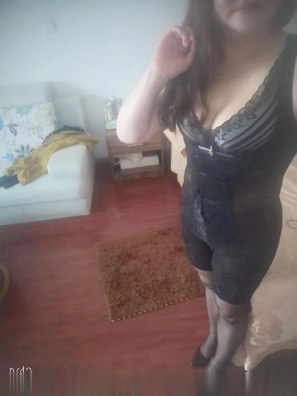 体验大胸熟女